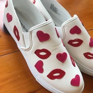 Size 8 women’s shoes